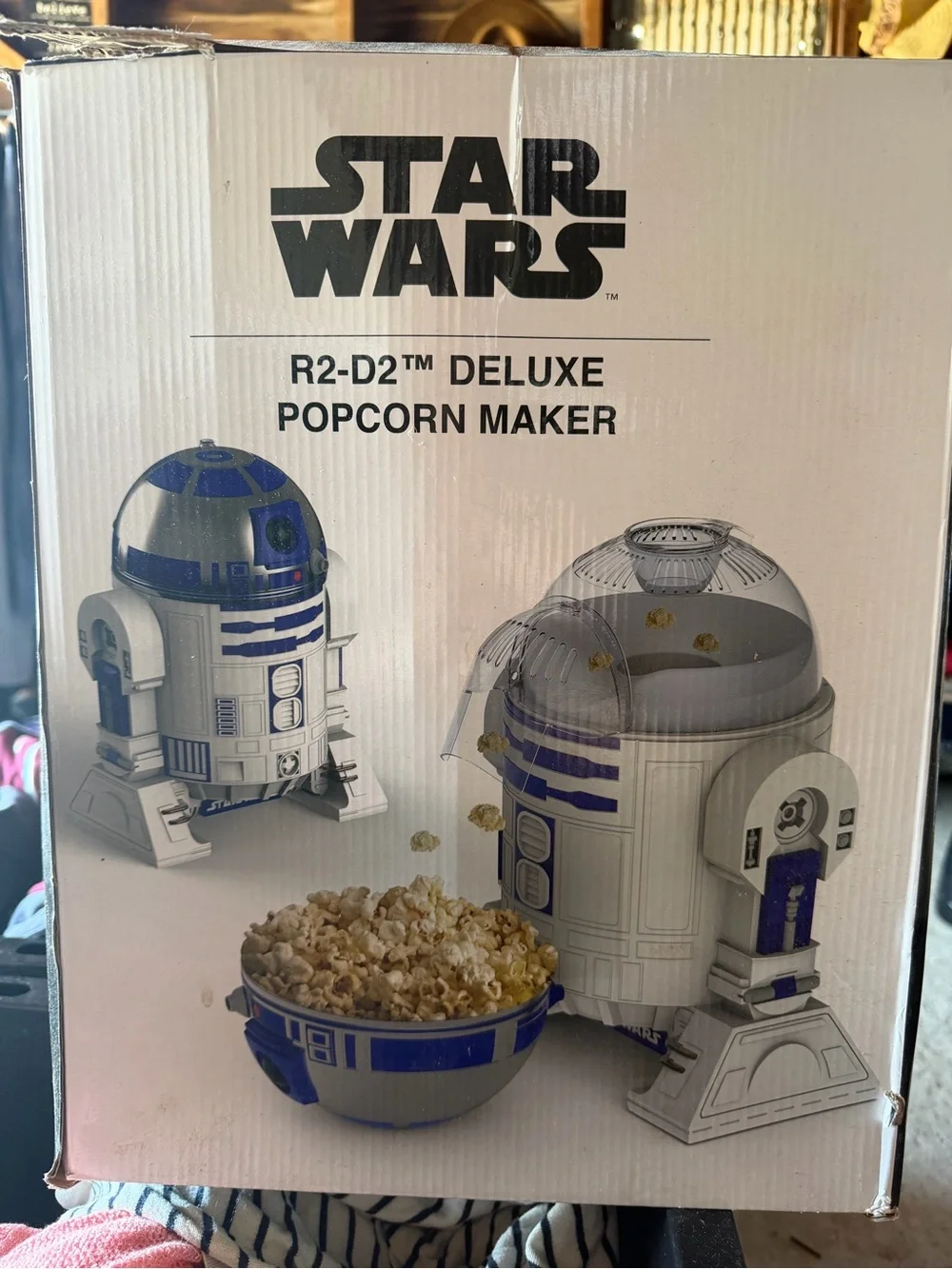 Williams Sonoma Star Wars R2-D2 Popcorn Maker - White & Blue